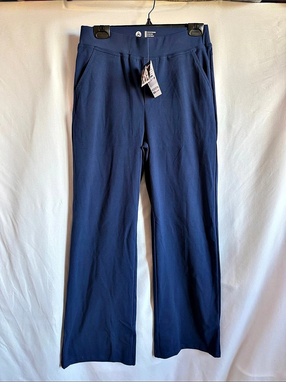 VOOVGEYIA Straight Leg Pants in Blue Large NWT